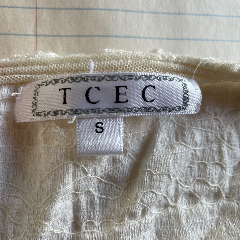 Cream/off white lace tank top (small) - Picture 2 of 5